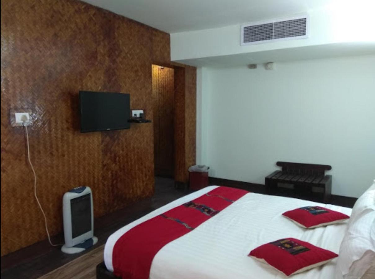 Hotel Japfu Kohima Exterior photo